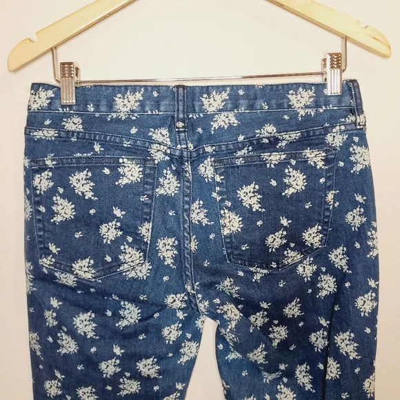 J. Crew Indigo Floral Cropped Matchstick jeans - Picture 10 of 10